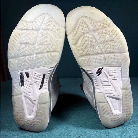 Nike Air Jordan Stay Loyal 3 Shoes Wolf Gray White  Men\'s Size 9.5 main image 8